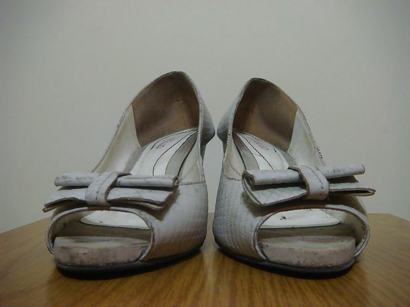 25P Peep toes branco Stiletto