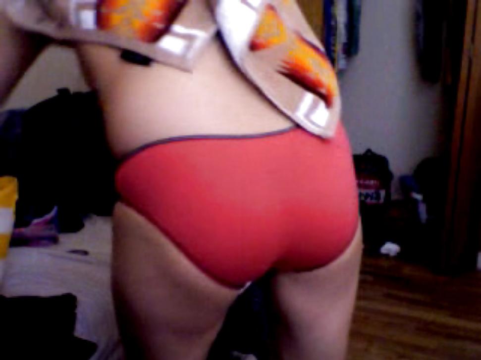 23P Navajo girl - just out of shower
