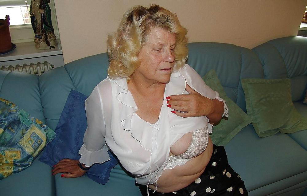 22P Blonde BBW granny