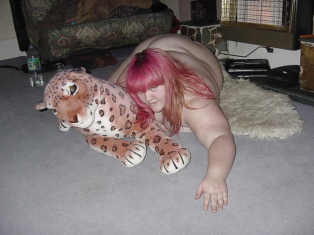 23P Tim Tess 33 Teenage BBW and her stuffed toys etc.