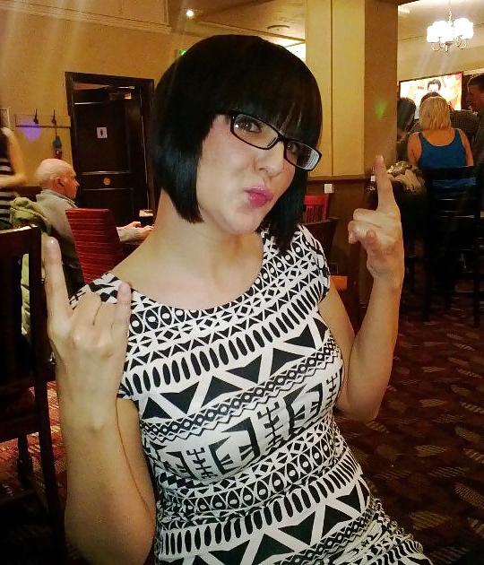 9P British vikki