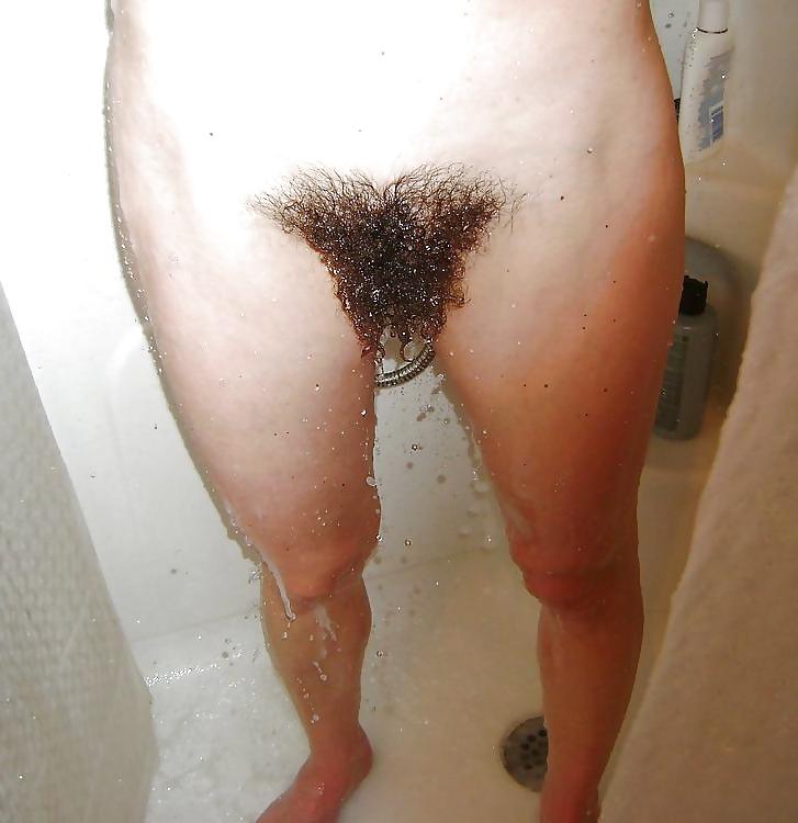 25P Is this your hairy wife or girlfriend2?