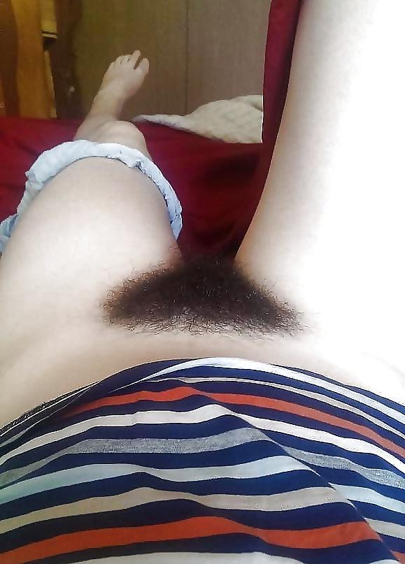 25P Is this your hairy wife or girlfriend2?