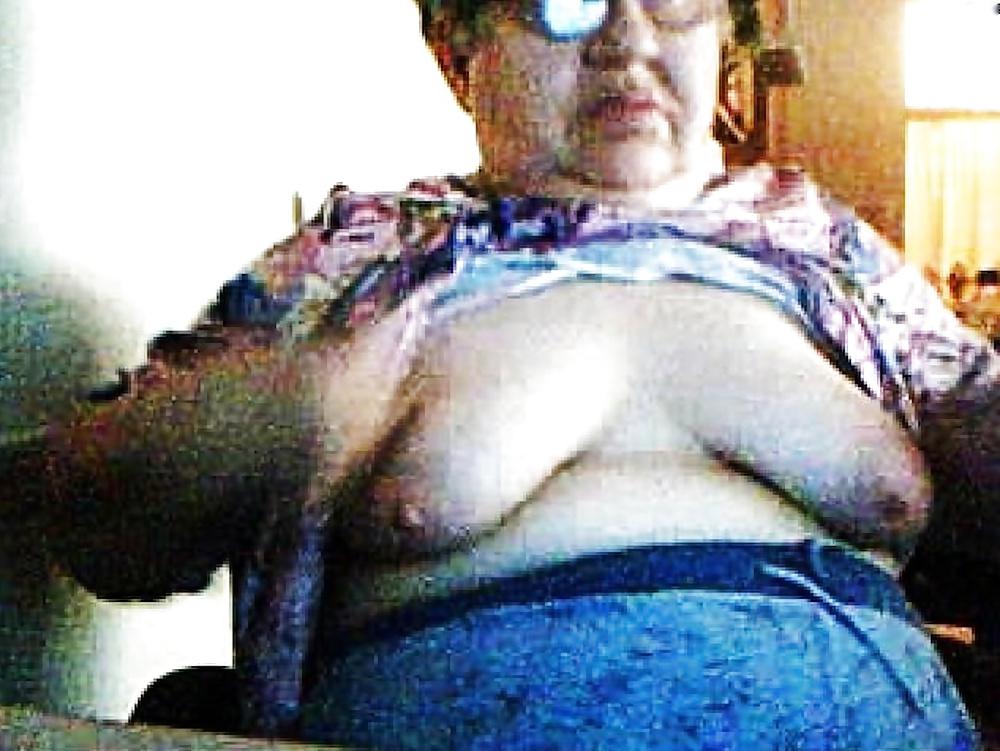 25P Grannies BBW Matures #106
