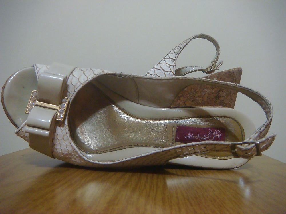 25P Sandalia croco branca anabela de cortica Syilo Perfeito