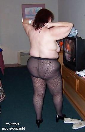 24P Some hot bbw's pantyhose pussy's