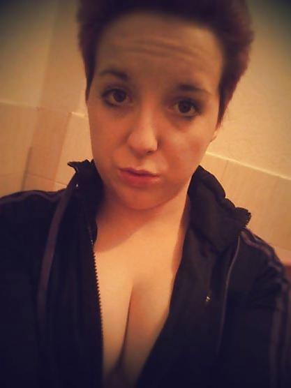 25P attention Seeker slut west midlands exposed Nudes British