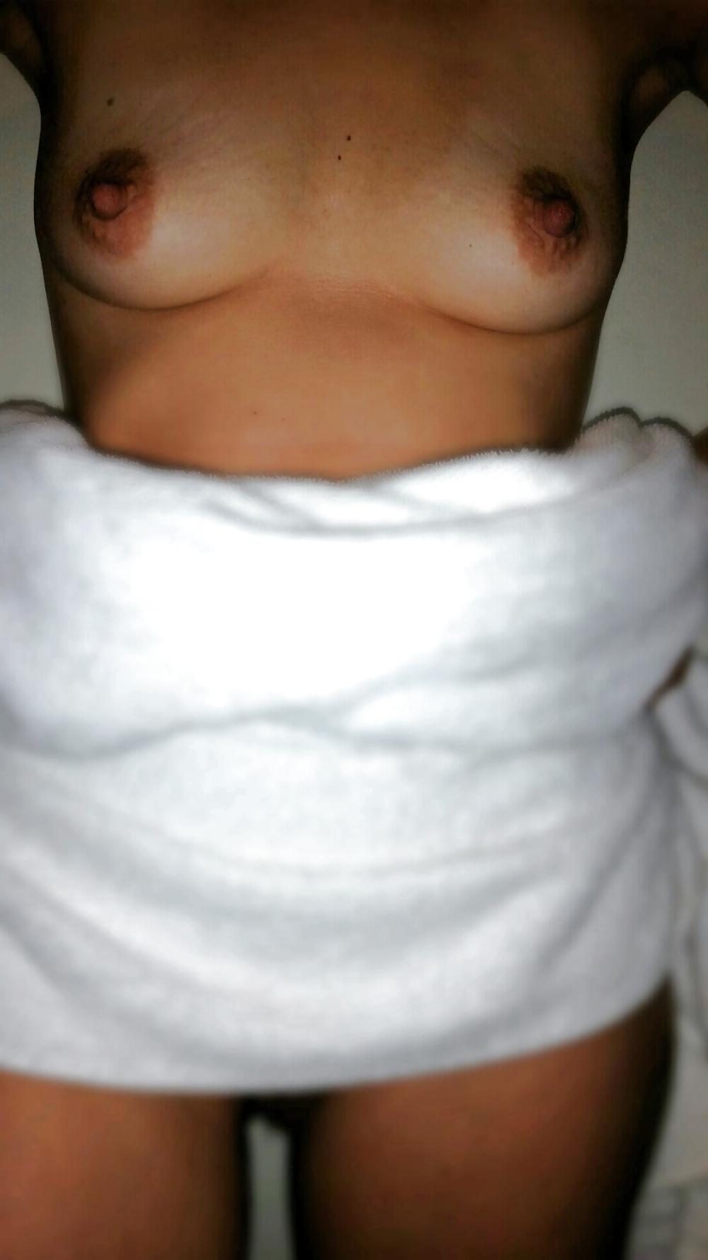 13P Cape Town Wife - Nipple close ups