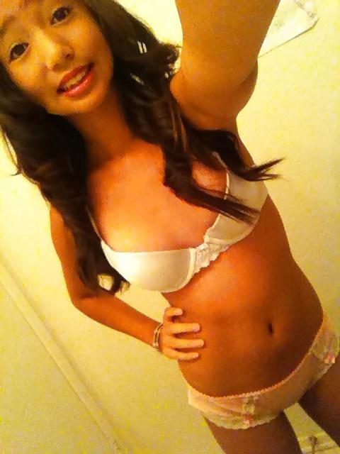 25P Asian Amateurs Cuties Hot Pics
