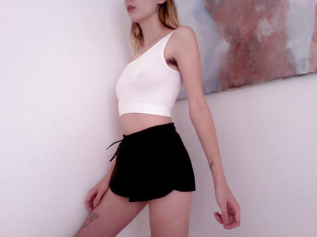 25P Gorgeous + Feminine + Natural Armpits