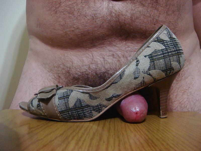 25P Peep toes