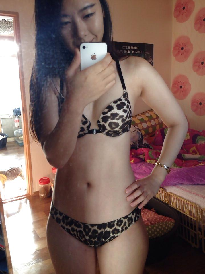 5P Korean Slut