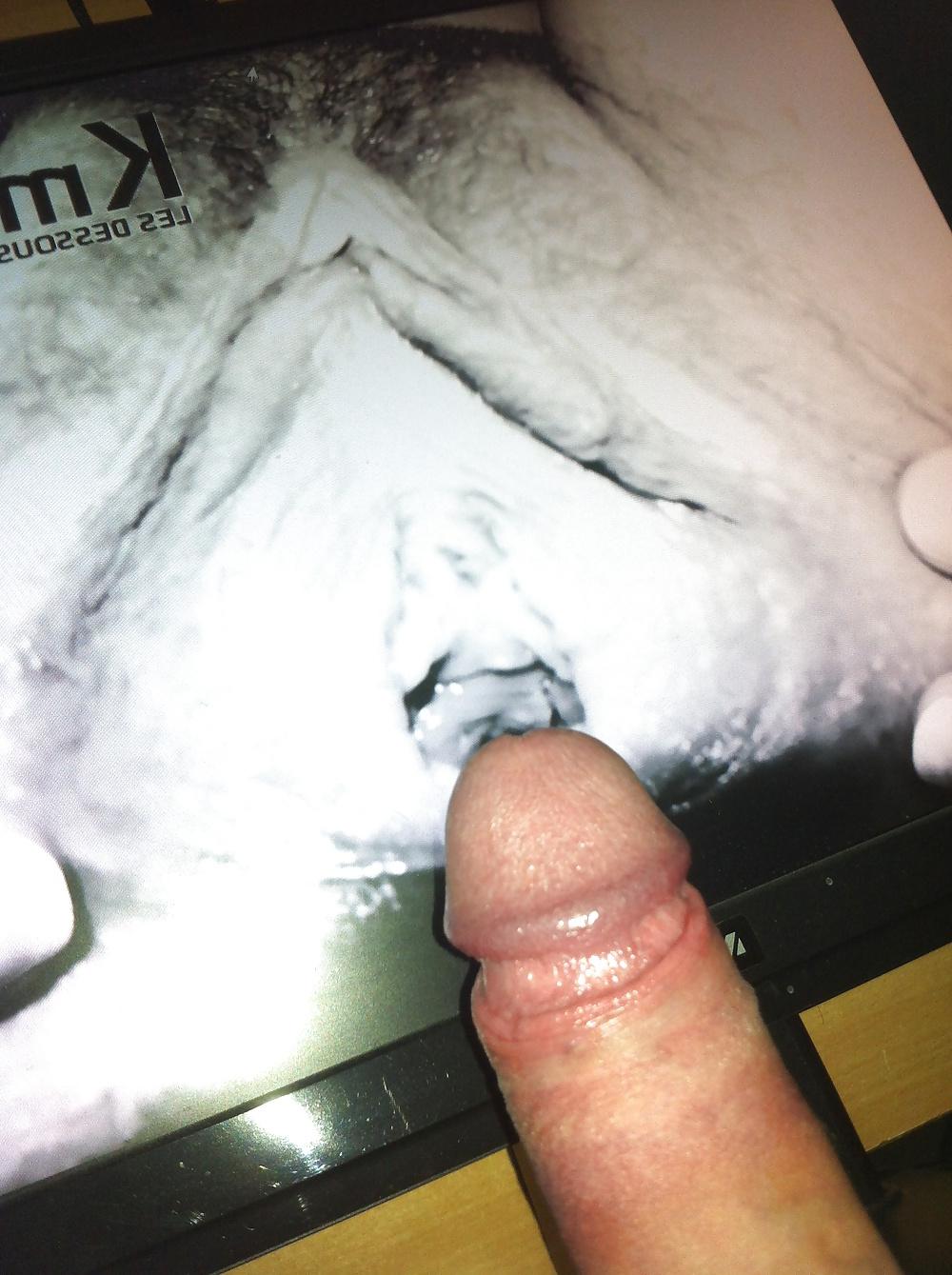 6P Ejaculation sur kmille 