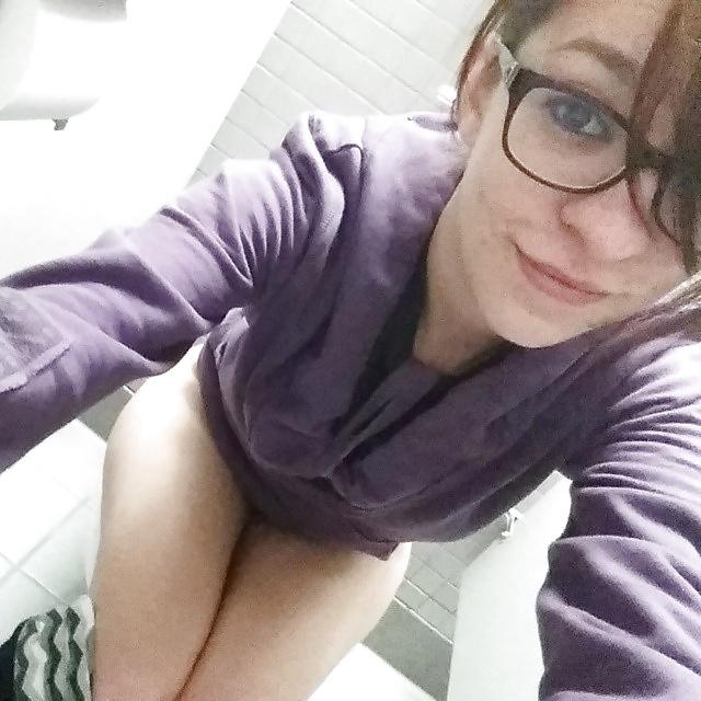 25P Nerdy smoking on the toilet