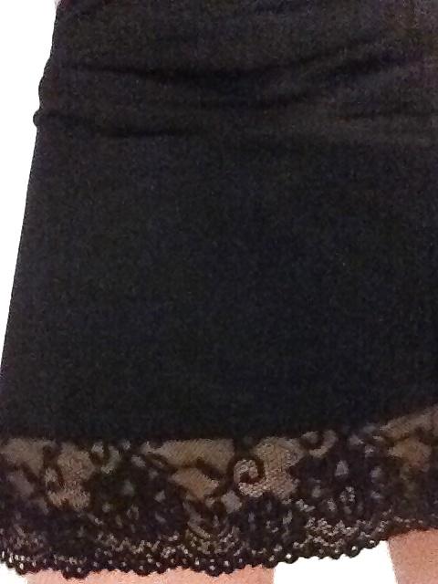 9P Black slip white panties 