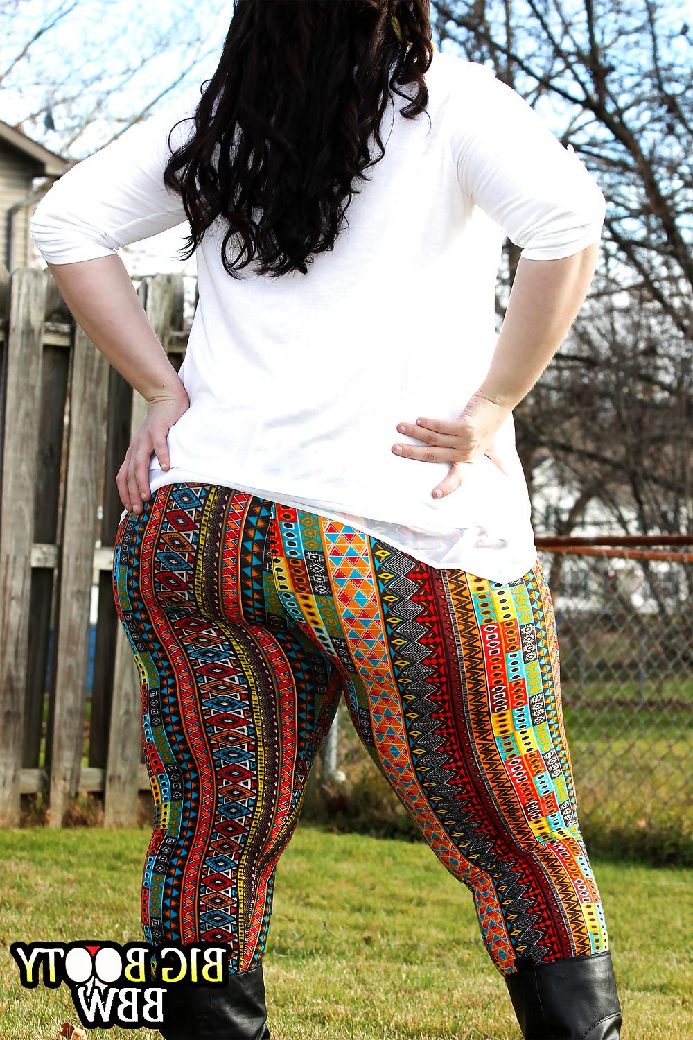 18P Rainbow Bright BBW-Dimple Booty Lindz