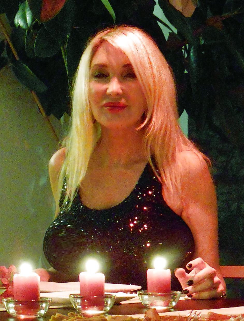 25P Lisa elegant classy whore 1