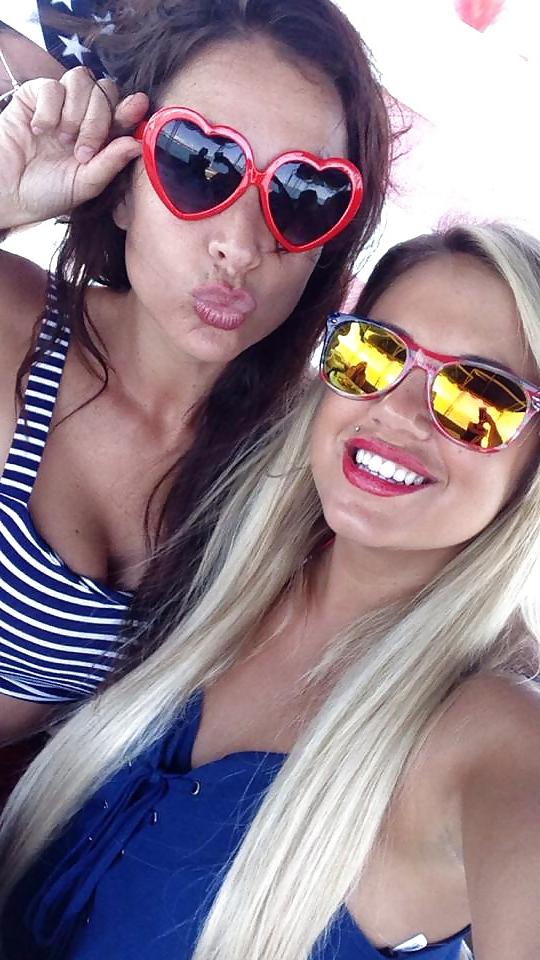 25P FRIENDS GALLERY 1 YOU MAY WANT TO FUCK or HAVE SUCK YOU OFF