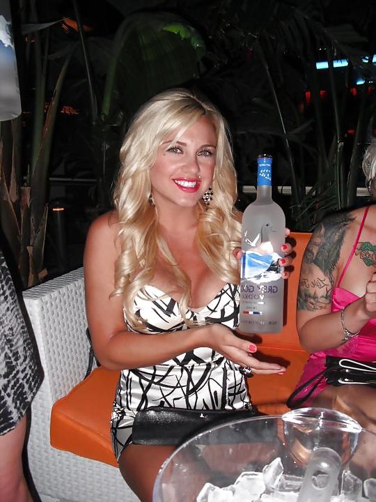 25P FRIENDS GALLERY 1 YOU MAY WANT TO FUCK or HAVE SUCK YOU OFF