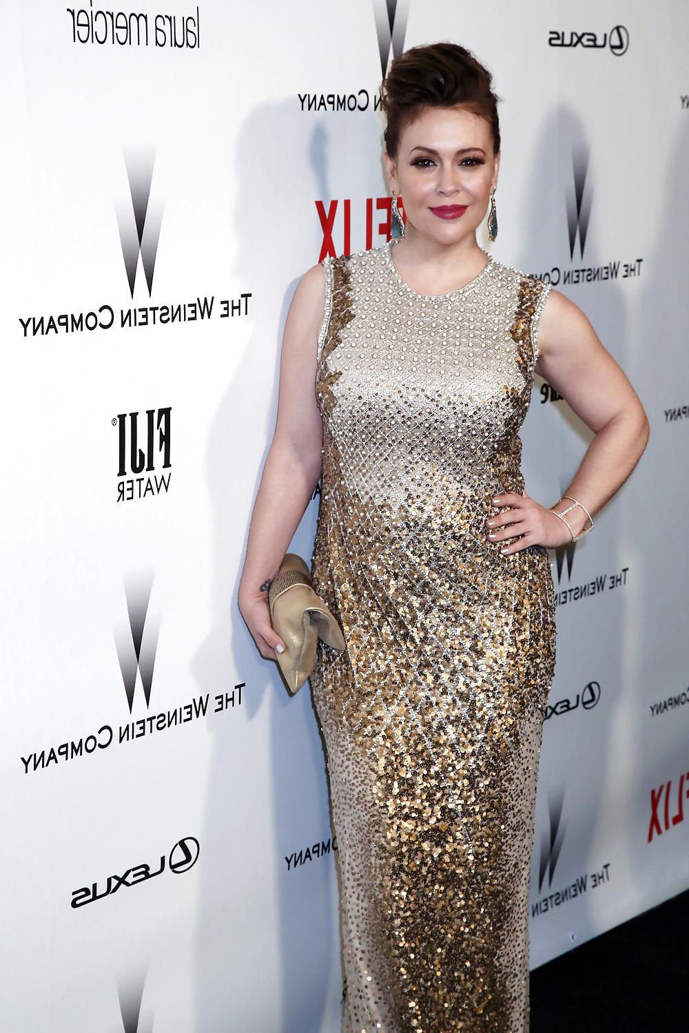 10P Alyssa Milano 2015 Golden Globes After Party