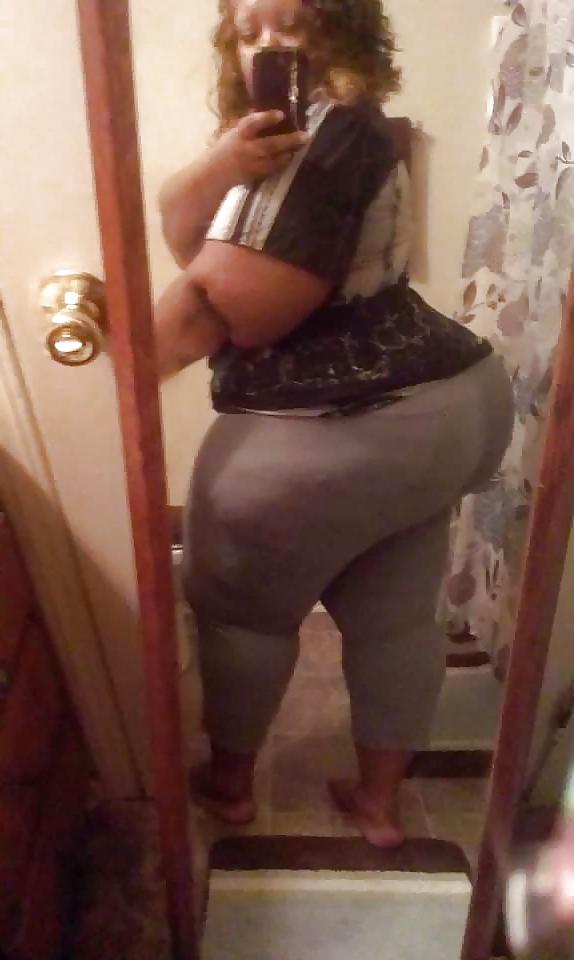24P Black femme grosse calibre