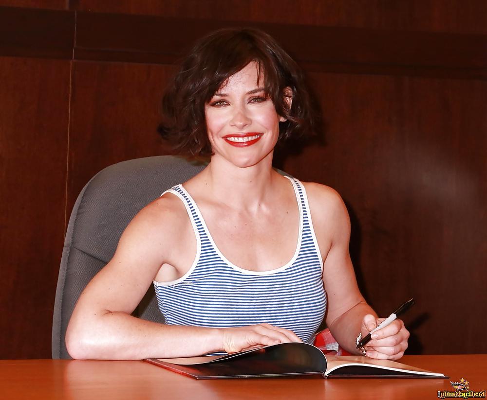 25P Evangeline Lilly HOT mix 1