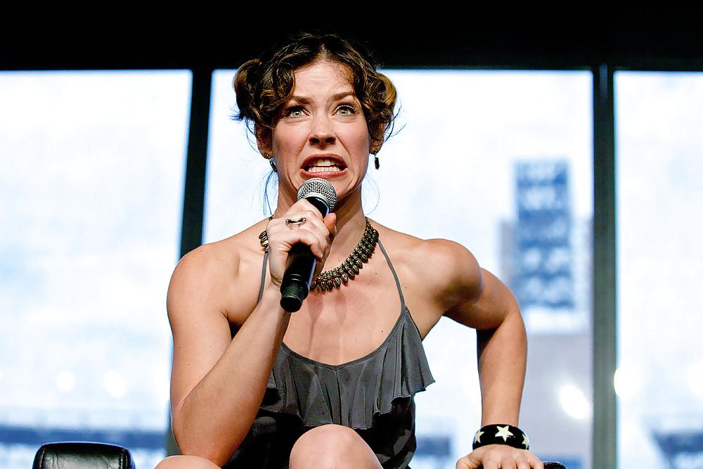 25P Evangeline Lilly HOT mix 1