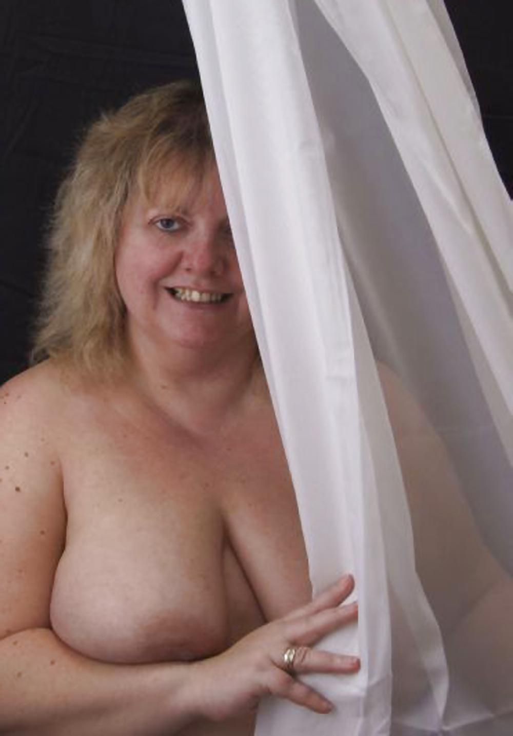4P Sexy neighbor