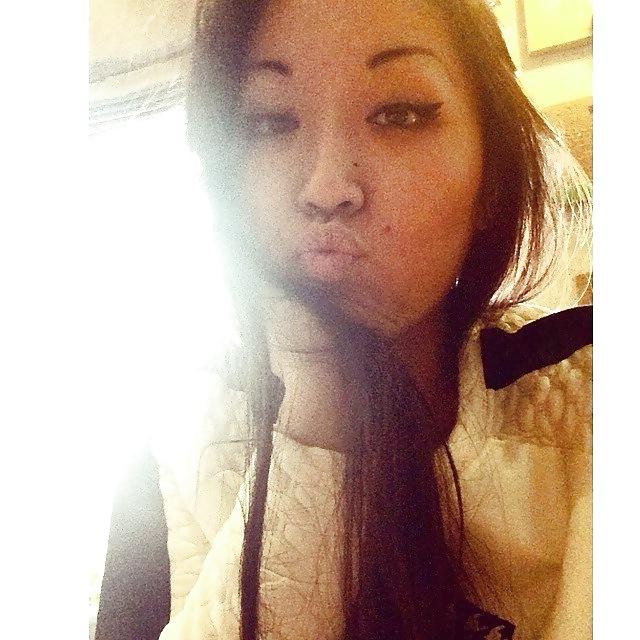25P Asian Girl With Sexy Face