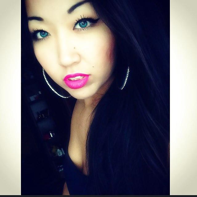 25P Asian Girl With Sexy Face