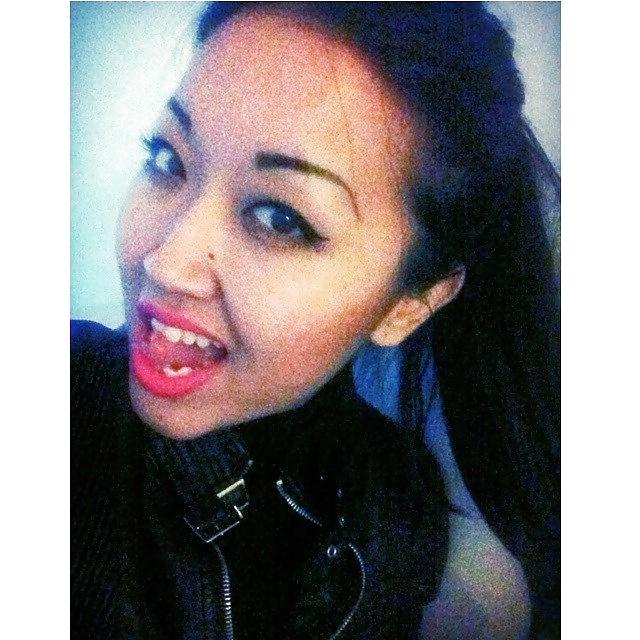 25P Asian Girl With Sexy Face