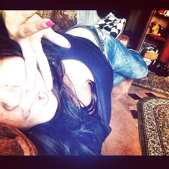 25P Asian Girl With Sexy Face