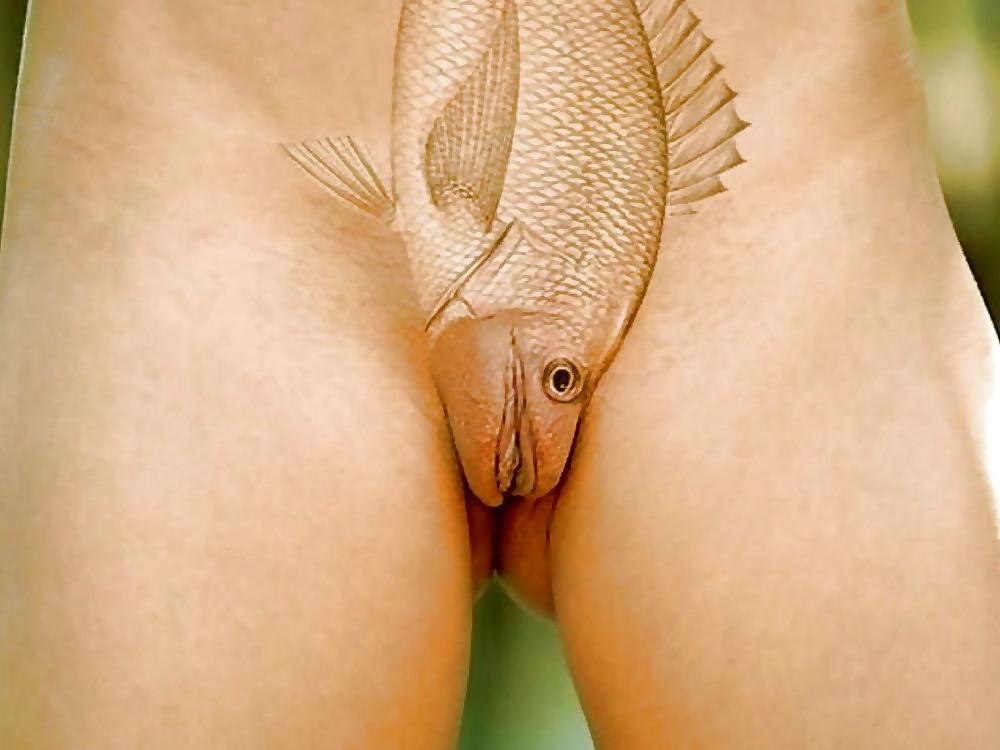 17P KEY - Labia Tattoo 01