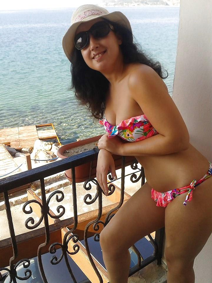 25P Turkish girl, pas tres belle mais baisable