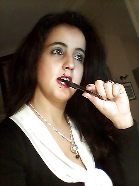 25P Turkish girl, pas tres belle mais baisable
