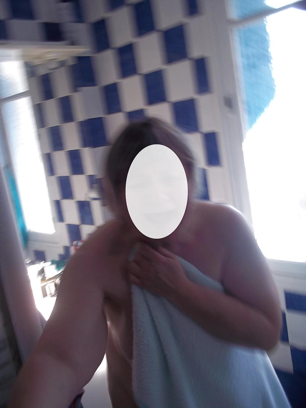 20P Sabine bbw mature shave pussy 2