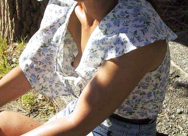 14P Nippel slip and small tits