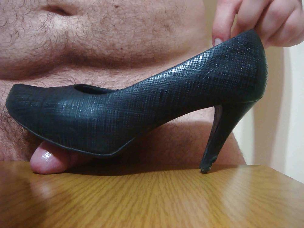25P Scarpin salto alto preto Usaflex.