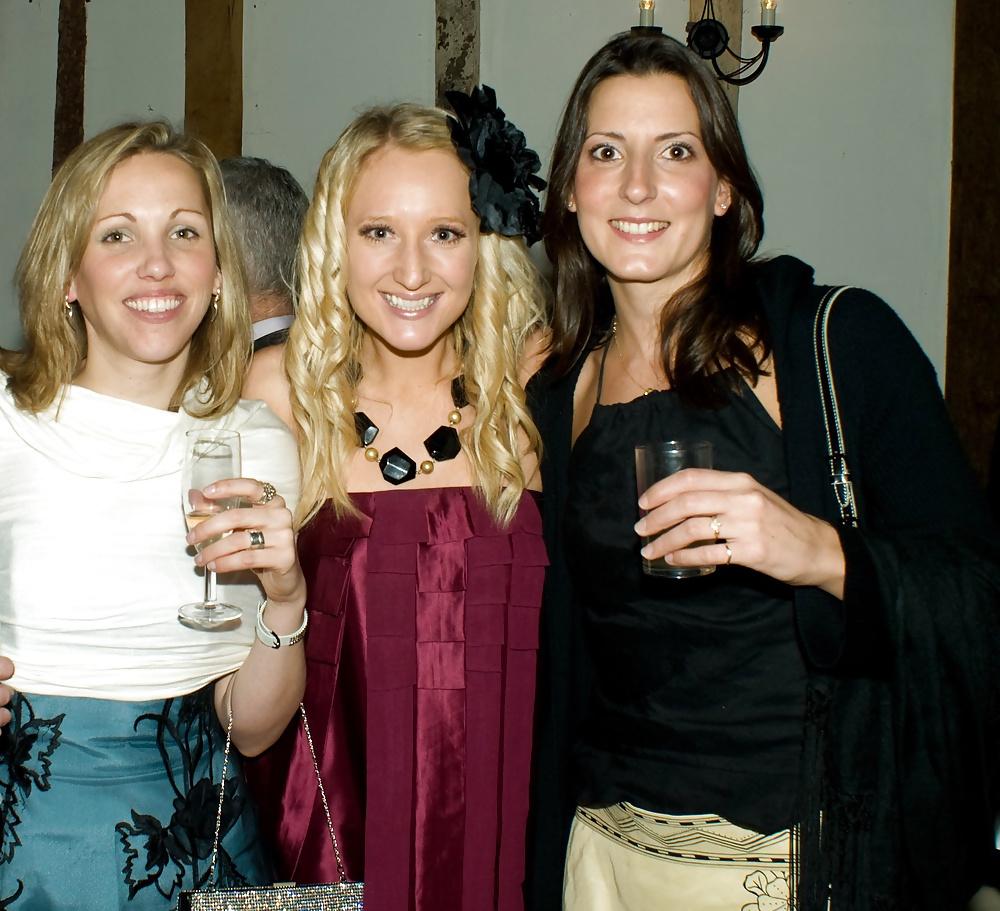 25P British girls