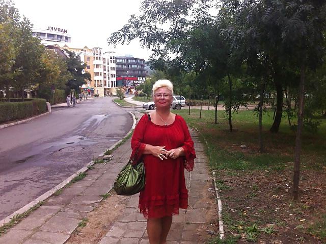 25P Hot russian bbw granny