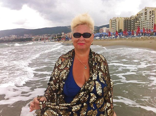 25P Hot russian bbw granny