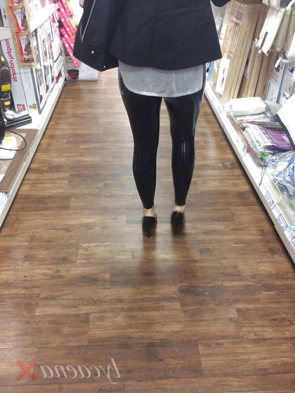 13P Latex leggings and high heels in public