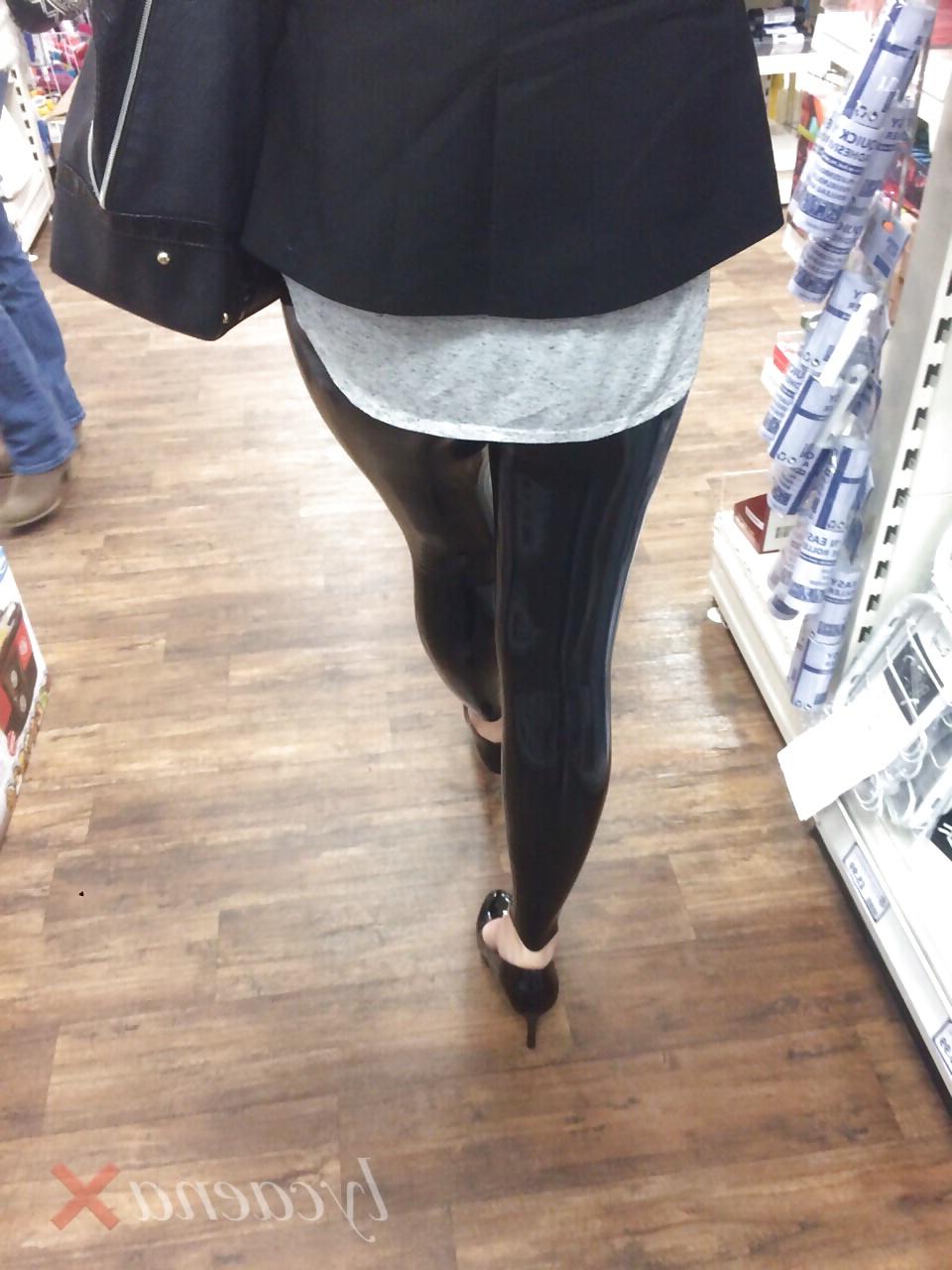 13P Latex leggings and high heels in public