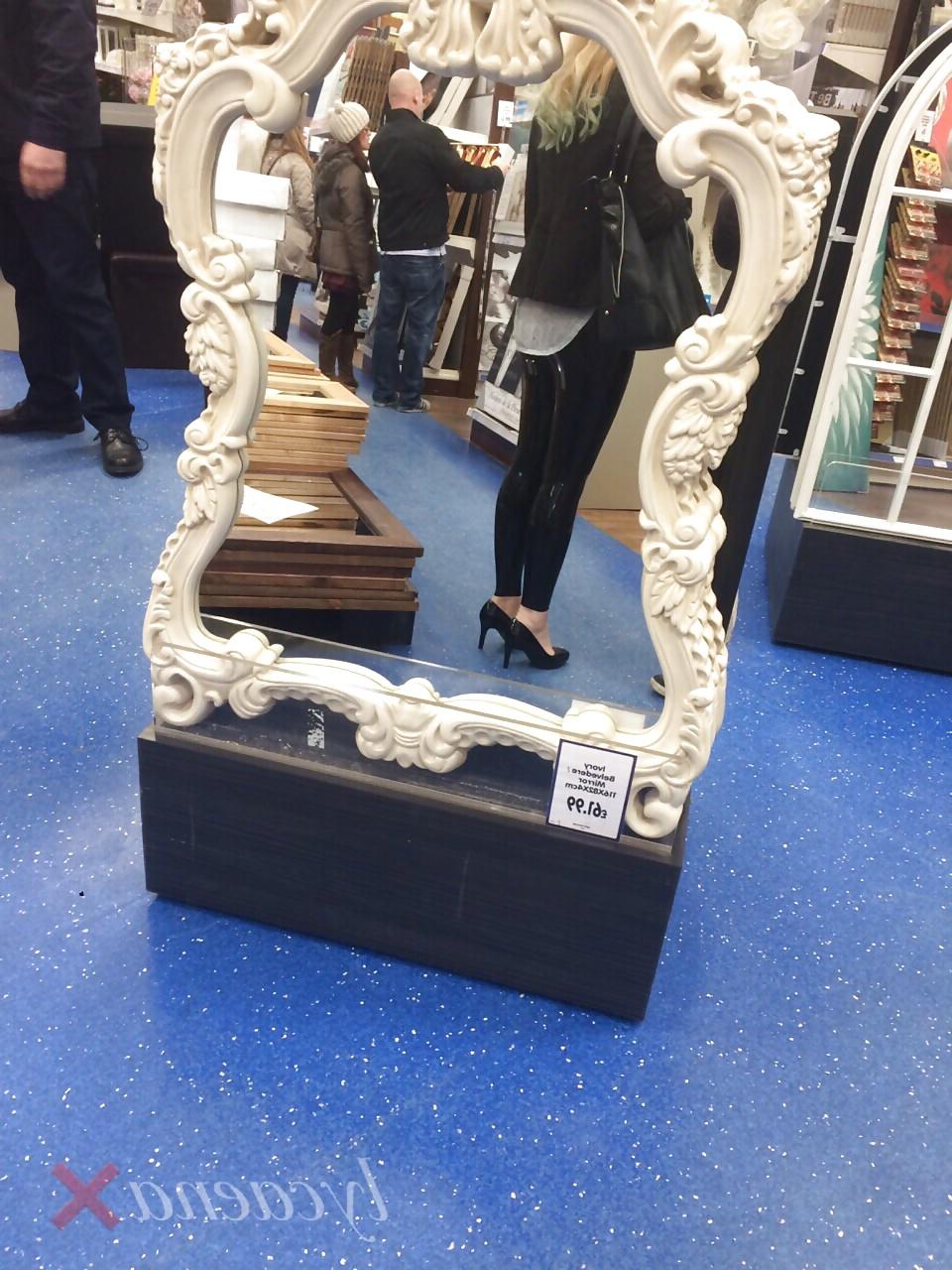 13P Latex leggings and high heels in public