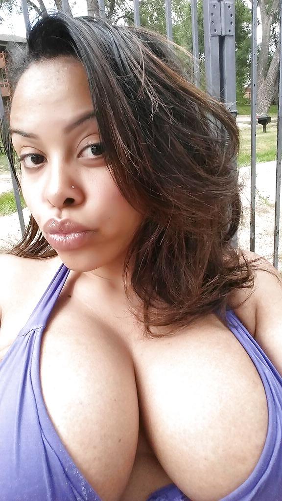 22P Light skinned black girls