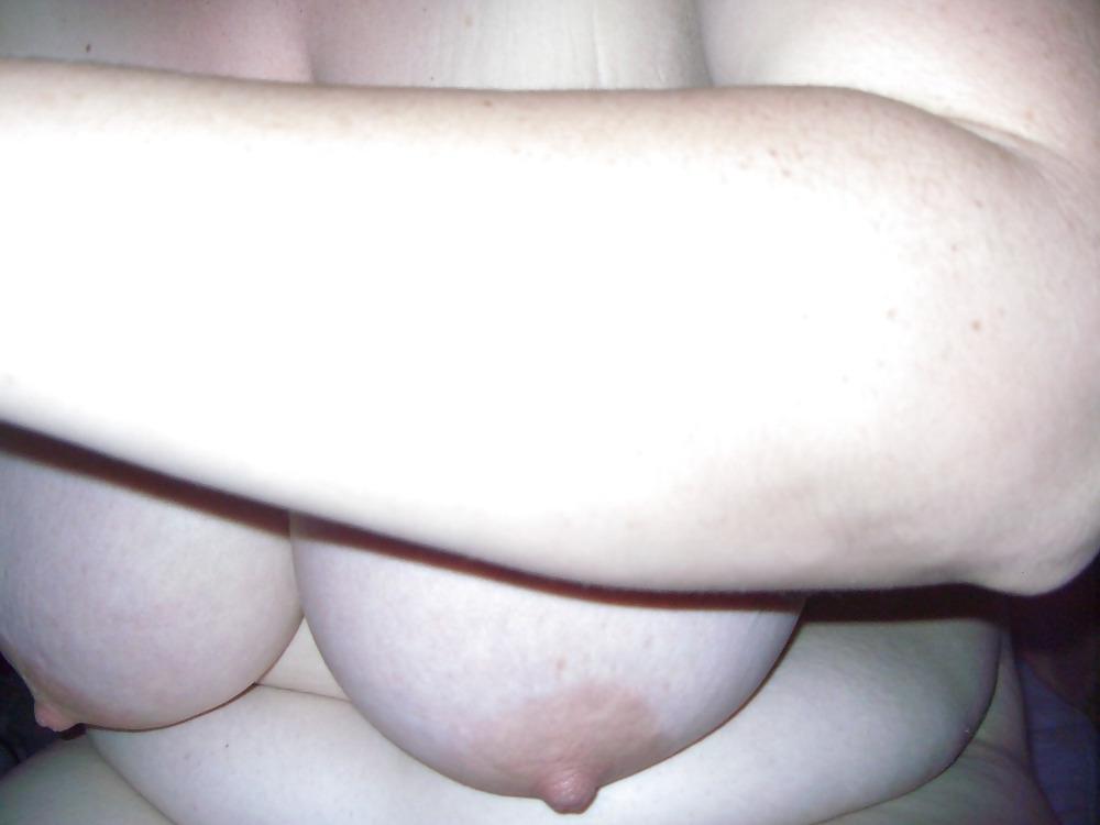 4P Bbw handjob