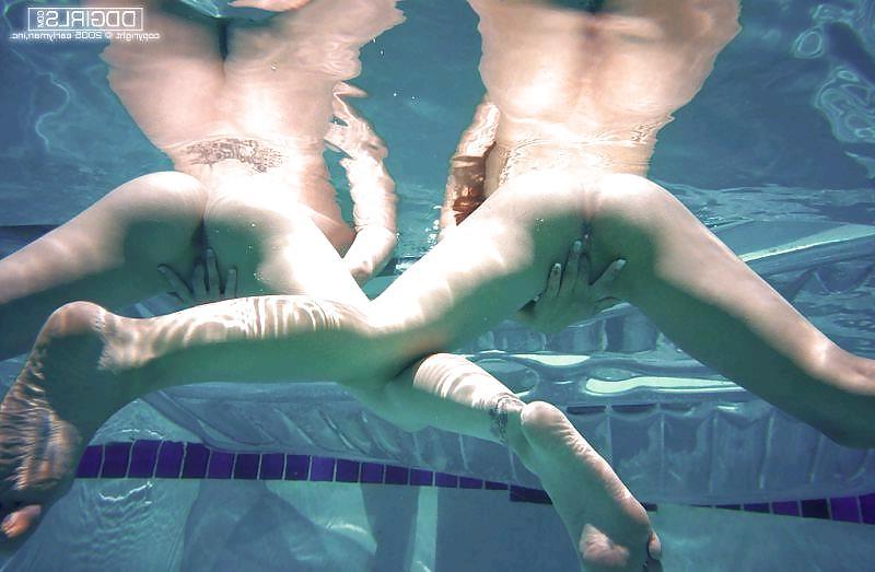 12P Underwater lesbian