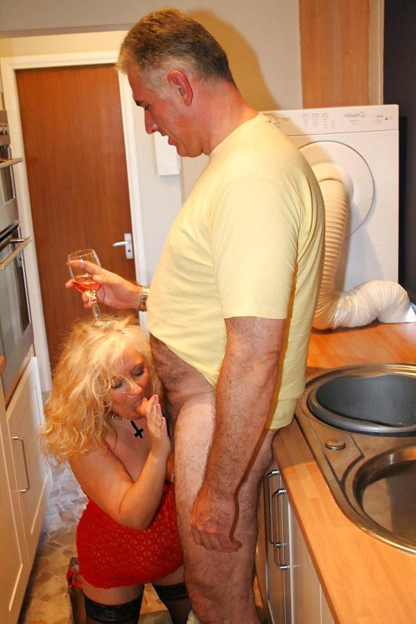 25P British MILF Slag Takes My Load Again