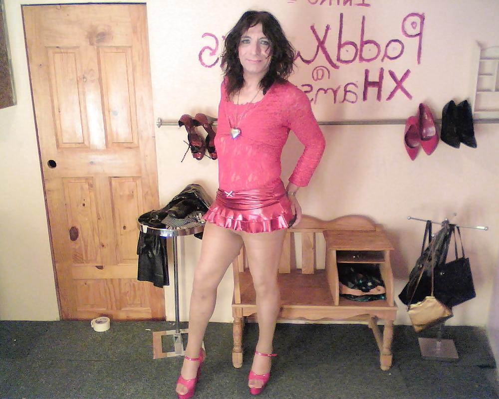 20P Metalic red micro mini skirt