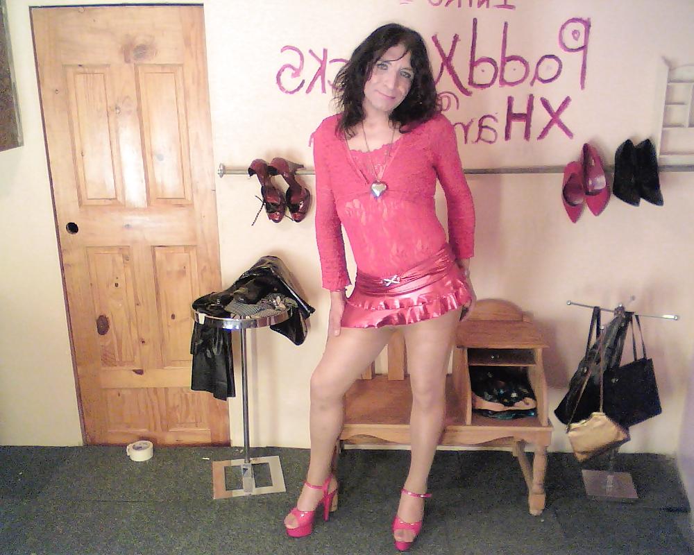 20P Metalic red micro mini skirt